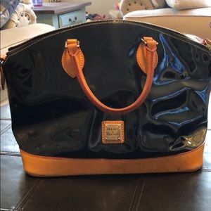 Dooney & Bourke purse